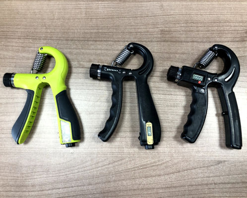 Fünf Finger Stärker Griff Fitness Kraft Übung Tragbare Metall Silicone Arm Übung Customized Logo