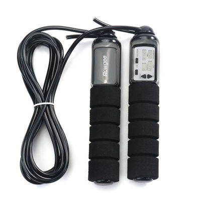 Fitness-Sprungseil verstellbares PVC-Draht gewichtetes Sprungseil mit angepasstem Farblogo und Schaumstoff-ABS-Griff