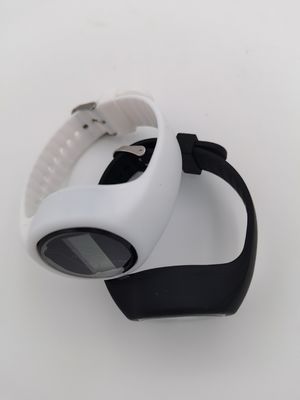 Genaues Silikon-Armband Digitaler Schrittzähler Abstandsverfolgungsgerät mehrere Farben