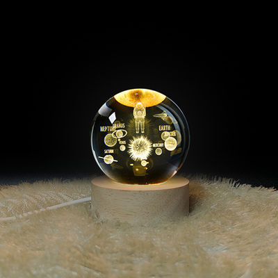 Kristalllampe USB Licht 3D Kunst Kristallkugel Helles Glas Nachtlicht Tischlampe