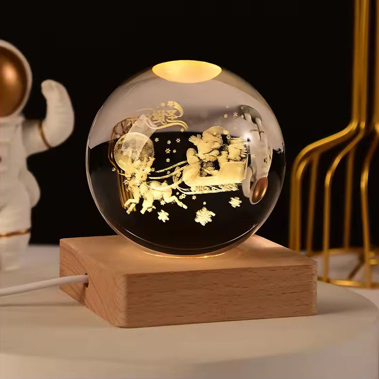 Holz-LED-Licht mit USB-Antrieb Kristallkugel Statuen Handwerk Stand Tischdekorationen