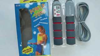 Stellen Sie das Fitness-Springseil vor